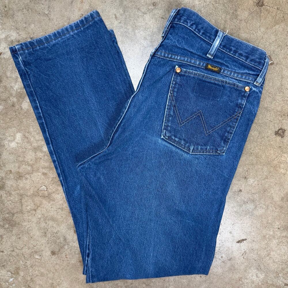 Wrangler 13MWZ jeans men’s 38x32
Cowboy Cut Denim Western Rodeo Ranchwear